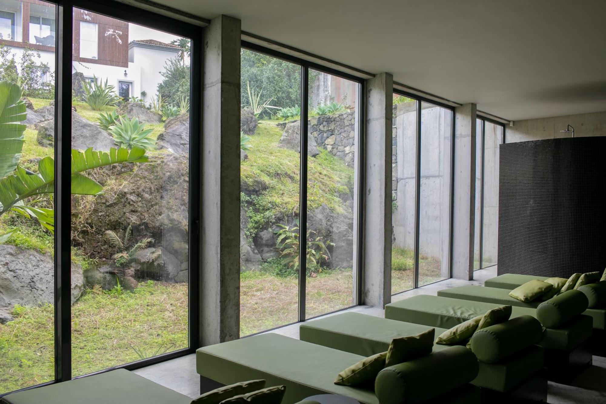 Casa Senhora Da Rosa Apartment ปอนตาเดลกาดา ภายนอก รูปภาพ